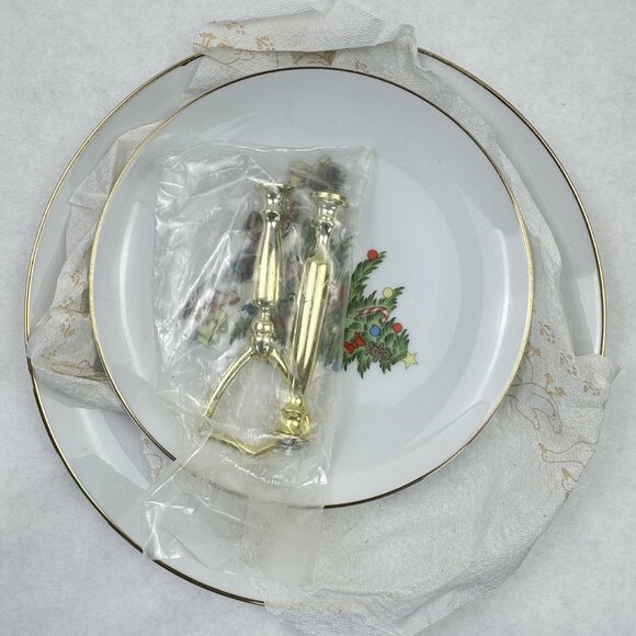 Vintage Two-Tiered Tidbit Set Fine China Holiday Desert Tray Christmas Tree - Picture 5 of 16